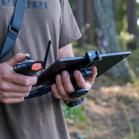 Deeper Quest Table and Remote Controller Holder